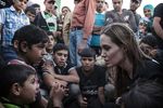 Angelina Jolie dan Para Pengungsi Suriah