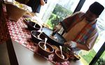 Menyantap Semur Jengkol Plus Nasi Uduk Komplit di Sailendra