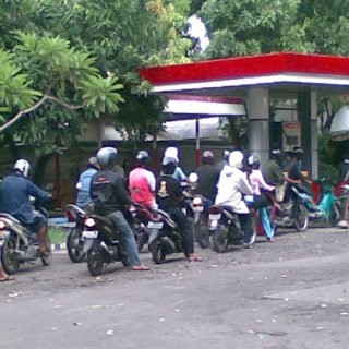  BBM Premium Jadi Rp 6.500/Liter Tertinggi Sepanjang Sejarah