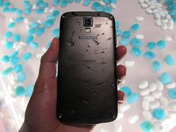 Main Air dengan Galaxy S4 Active