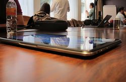 Samsung Ativ Q: 1 Perangkat, 2 OS, 4 Gaya