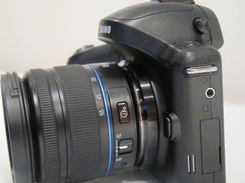     Untuk modus pengambilan gambar, Samsung juga sudah menyiapkan lebih dari 30 modus yang disesuaikan untuk berbagai kondisi.