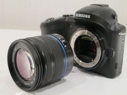 Meneropong Kamera Mirrorless Android Galaxy NX
