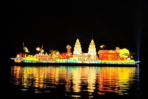 Libur Akhir Pekan ke Malaysia, Datang ke Floral Parade 2013