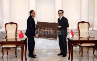 Baik RI maupun Timor Leste menyambut gembira perjanjian tersebut.