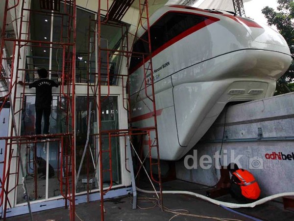 Monorel Buatan Madiun Mejeng di Monas