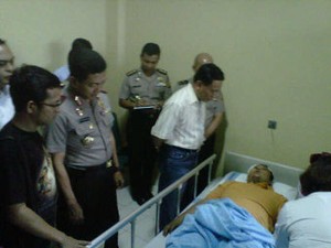 Kapolda Metro Jenguk Mahasiswa Korban Bentrokan Aksi Tolak BBM