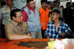 Menkokesra Pantau Pembagian Balsem