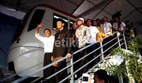     Dahlan Iskan resmi membuka Pameran Monorel yang digelar dari tanggal 22 Juni-7 Juli mendatang.