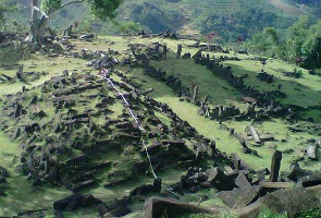 Sempat Terhenti, Eskavasi Gunung Padang Dimulai Kembali