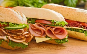 Untuk Dongkrak Penjualan, Starbucks Amerika Luncurkan Menu Makanan Baru