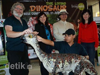 Ada Dinosaurus di Living World Alam Sutera