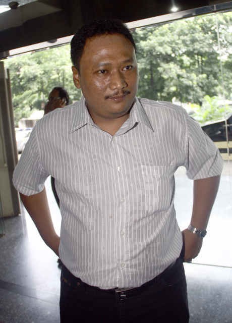 Ayah Bicara Soal Bulan Madu Darin dan Luthfi ke Malaysia