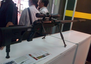 Pindad Pamer Senapan Sniper SPR-2, Bisa Jangkau Sasaran 1,8 Km