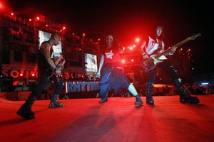 Soundrenaline 2013 Akan Hadirkan Kolaborasi Dua Anggota God Bless dengan /rif dan Kotak