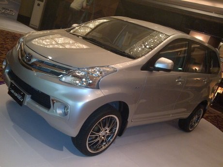 20 Mobil Terlaris Bulan Mei 2013
