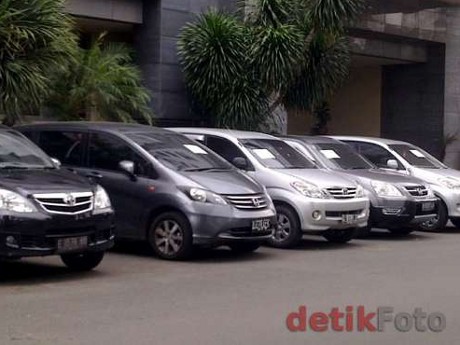Hanya Butuh 5 Menit Mencuri Mobil di Jakarta