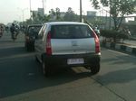 Tata Indica Berkeliaran di Depok