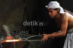 Beginilah Proses Pembuatan Keris