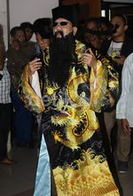 Ada Hakim Bao di Sidang Luthfi Hasan