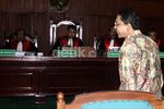 Fathanah Jalani Sidang Perdana