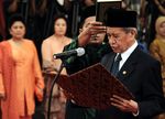 M Alim Dilantik Kembali Menjadi Hakim MK
