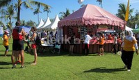 Usai berlomba puluhan kilometer, para peserta bisa menikmati berbagai hidangan dari berbagai stand di Race Expo.