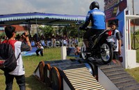 Tantangan ketiga.  Posko 'Tong Tidur' : peserta harus bisa melewati rintangan Tong Tidur yang diletakkan di area tanah becek atau lumpur dalam waktu dua menit.