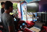 Penasaran dengan berapa konsumsi BBM motor Force, buktikan saja sendiri di booth Uji Keiritan. Acara ini berlangsung di Tegal sampai 23 Juni 2013.