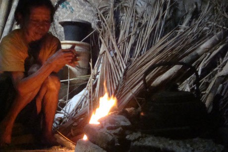 Cerita Sedih Nenek Sebatang Kara yang Pasrah Tak Dapat Dana Balsem