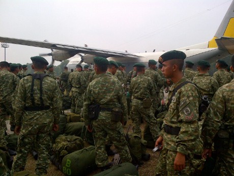 Pasukan Kostrad dan Marinir Tiba di Pekanbaru Siap Atasi Kebakaran Hutan
