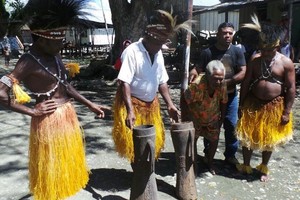 Kisah Tifa Keramat dari Kulit Manusia di Sentani