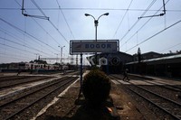 PT KAI telah melakukan penataan dan perbaikan di Stasiun Bogor, salah satunya mensterilkan peron dari pedagang kaki lima.