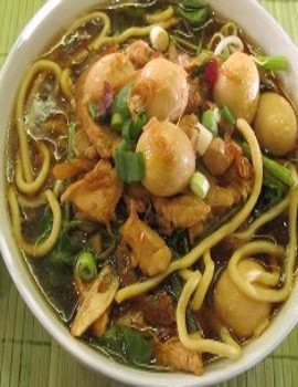 Slruup! Sedapnya Mie Celor dari Palembang dan Mie Tiauw dari Pontianak! (2)