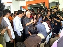 Hatta Sebut Akhir Juni Kartu Balsem Sudah di Tangan 15,5 Juta Warga