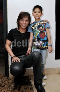 Ia pun ingin membuat band dengan anaknya. Noel/detikHOT.
