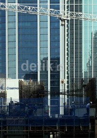 BPS memprediksi, dampak kenaikan BBM baru terasa 25 persen di bulan Juni, 60 hingga 70 persen di bulan Juli dan 5 persen di Agustus.