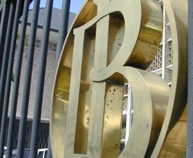 Ini Alasan KPK Geledah Kantor BI