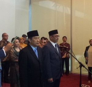 Marzuki Lantik Anggota DPR Pengganti Taufiq Effendi yang Loncat Gerindra