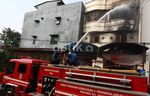 Toko Plastik Terbakar, 4 Orang Tewas