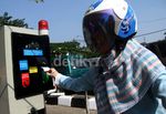 Parkir Luas Penumpang KRL di Stasiun Bekasi
