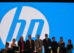 Suasana Panggung Perhelatan HP World Tour 2013