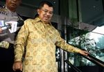 Jusuf Kalla Jenguk Rusli Zainal