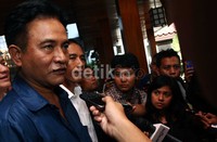 Menurut Yusril, pembicaraan yang terjadi hanya membahasa masalah-masalah umum yang terjadi di Jakarta.