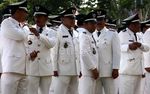 Jokowi Lantik 415 Lurah dan Camat
