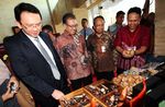 Ahok Tinjau Pameran UMKM Bank DKI