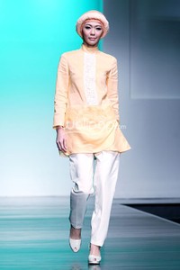 Jakarta, Indonesia - 26 Juni. Adrianto Halim Elegance Forever. Jakarta Islamic Fashion Week 2013 at Hall Jakarta Convention Center. Senayan. 26 Juni 2013. Jakarta. [Foto: Mohammad Abduh/Wolipop]