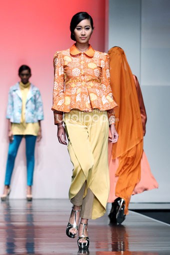 Jakarta, Indonesia - 26 Juni. I-Zen by Widhi budimulia Exploration. Jakarta Islamic Fashion Week 2013 at Hall Jakarta Convention Center. Senayan. 26 Juni 2013. Jakarta. [Foto: Mohammad Abduh/Wolipop]