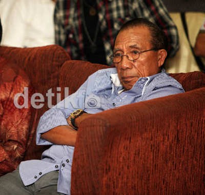 Dianggap Tak Pro Pemberantasan Korupsi, Max Sopacua: Biar Rakyat Menilai Dianggap Tak Pro Pemberantasan Korupsi, Max Sopacua: Biar Rakyat Menilai