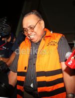 KPK Tahan Anggota DPRD Seluma Pirin Wibisono